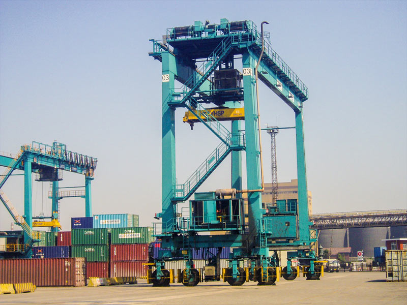 Tyred Container Crane