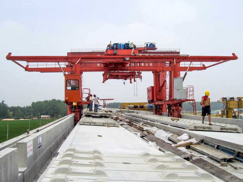 Tyre Gantry Crane